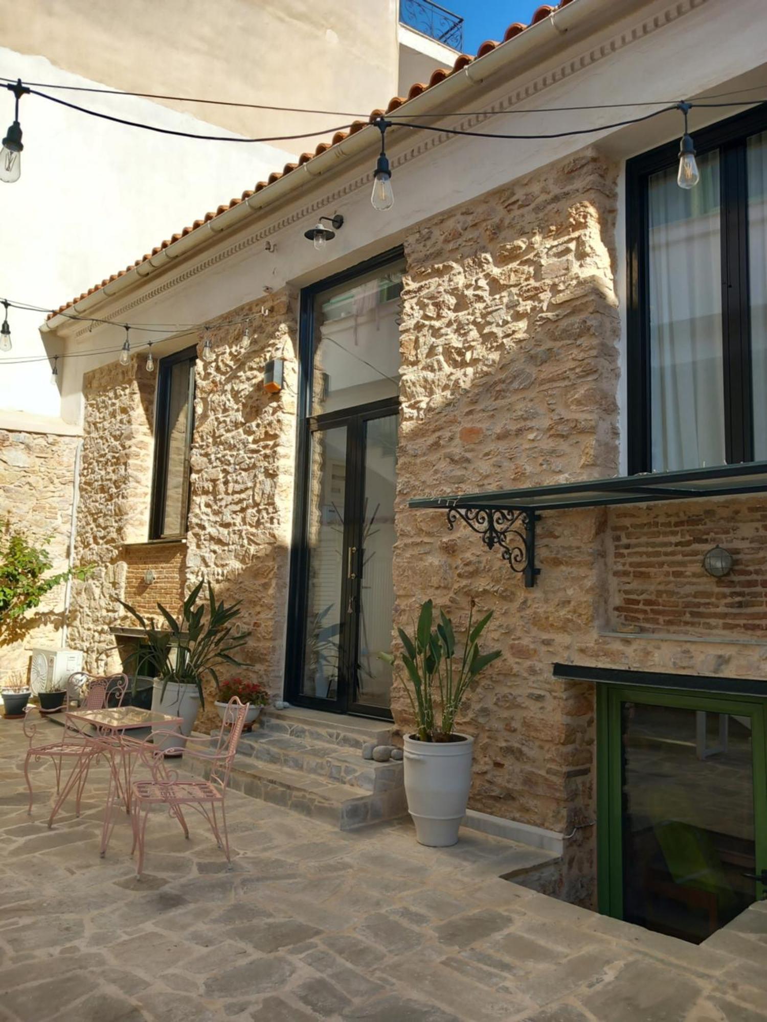 Stoa House Airport Apartamento Koropíon Exterior foto