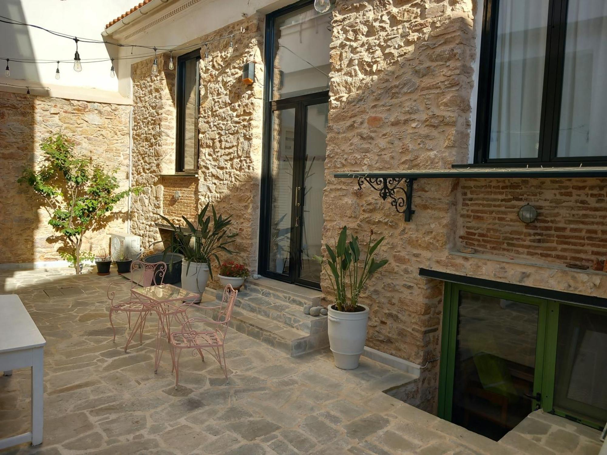 Stoa House Airport Apartamento Koropíon Exterior foto