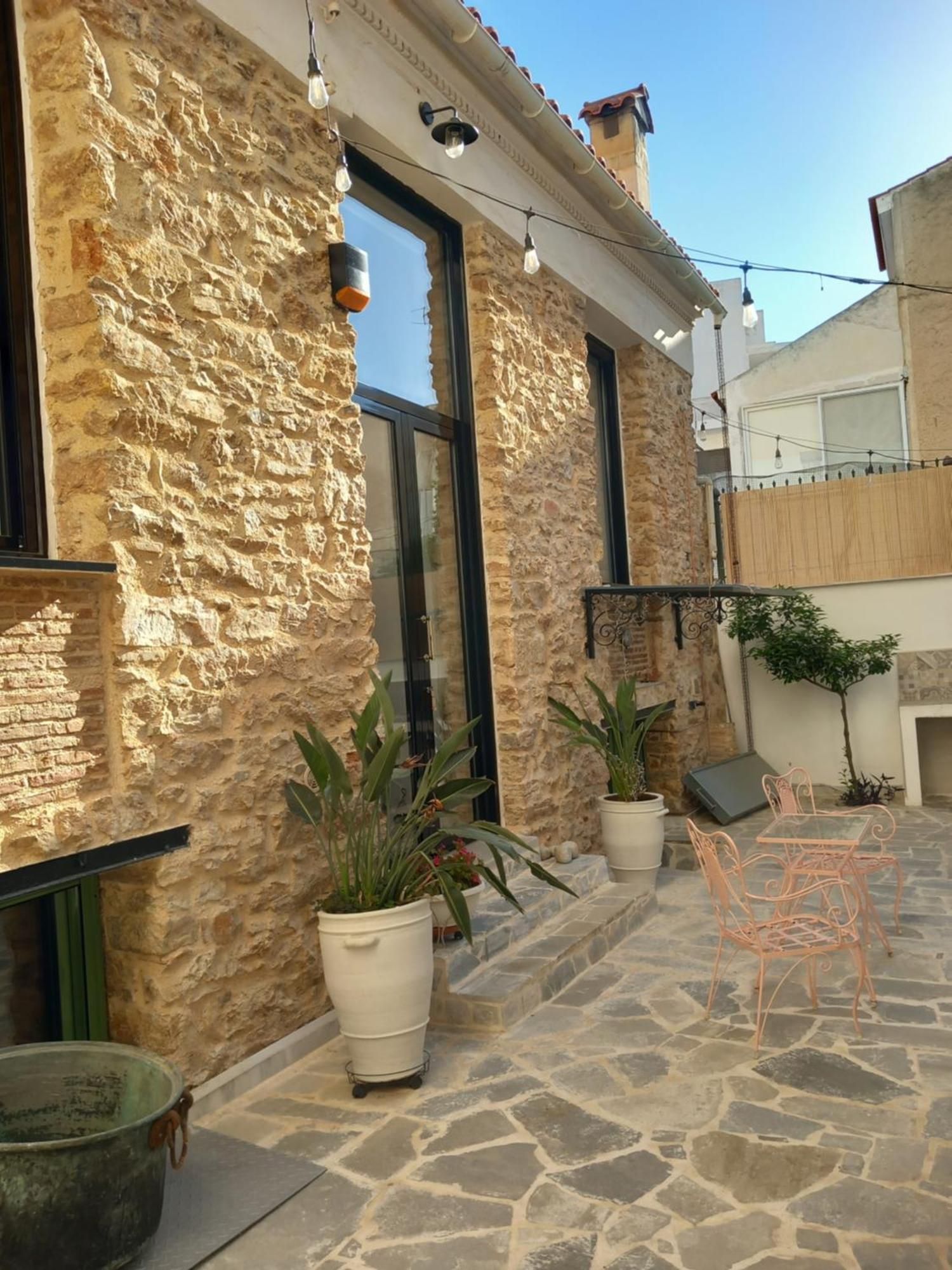 Stoa House Airport Apartamento Koropíon Exterior foto